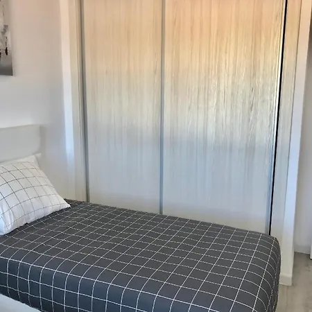 Apartment Beautiful 2 Bed Apt Atlantic View First Floor With Air Con & Free Wifi Apt 17a *